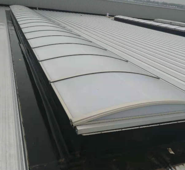 电动采光排烟天窗