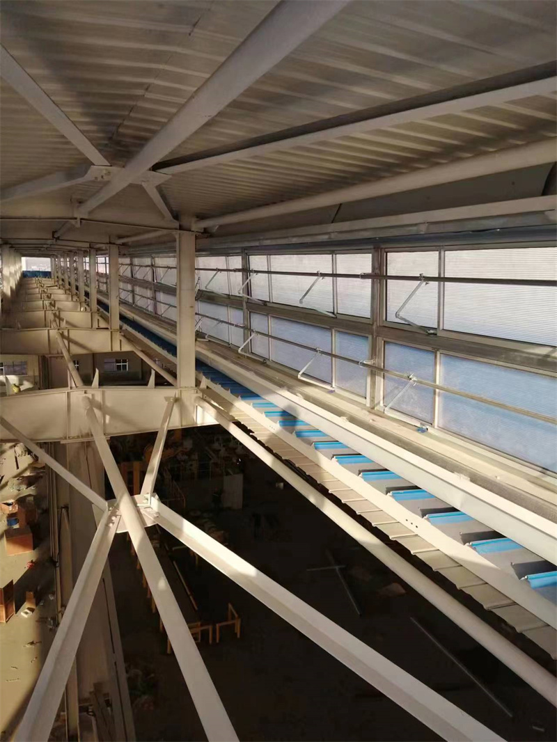 侧开型电动采光排烟天窗