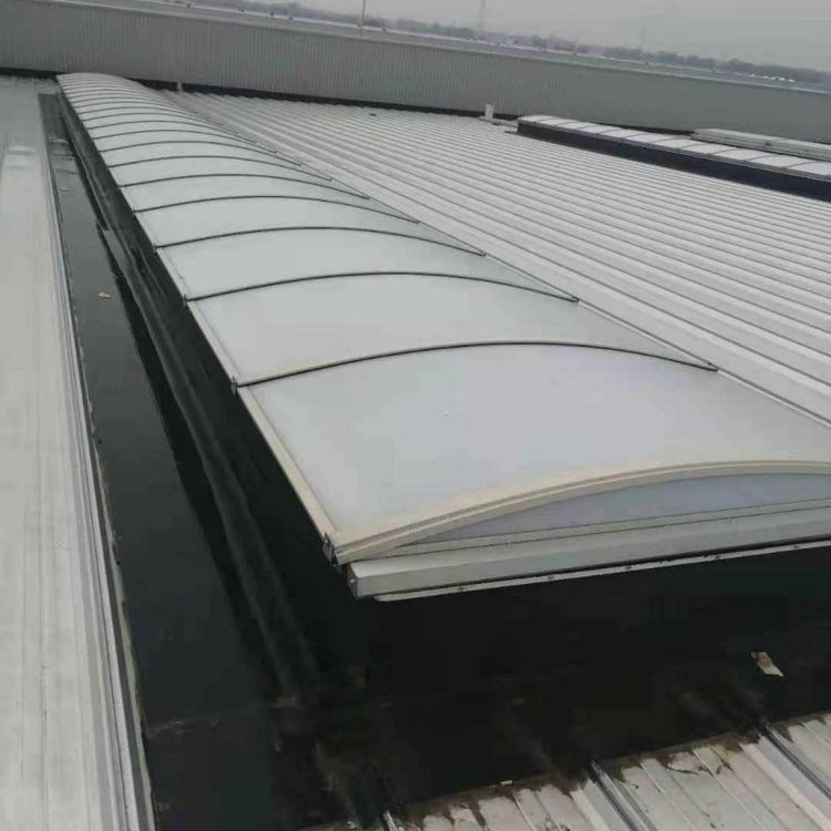 圆拱型电动排烟天窗